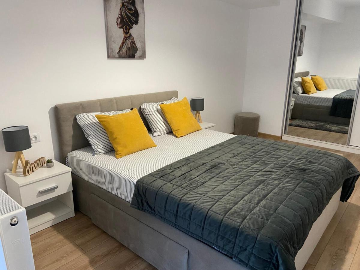 Mirage Sunset Mamaia Apartment Екстериор снимка
